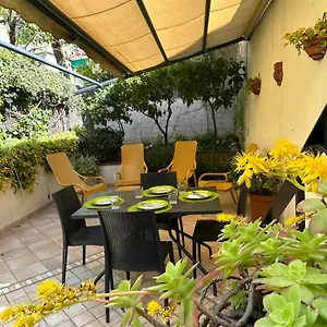 Appartement House Near Park And Sea, Gênes