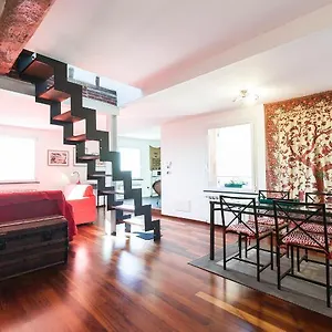 Appartement Sunflower With Private Terrace And Lift, Gênes